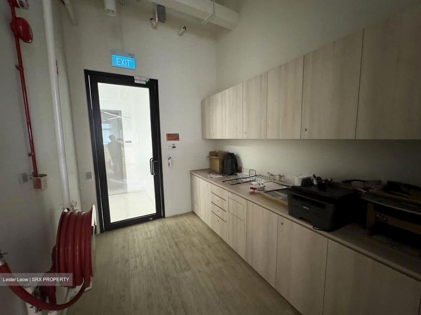Tai Seng Centre (D13), Factory #633270211